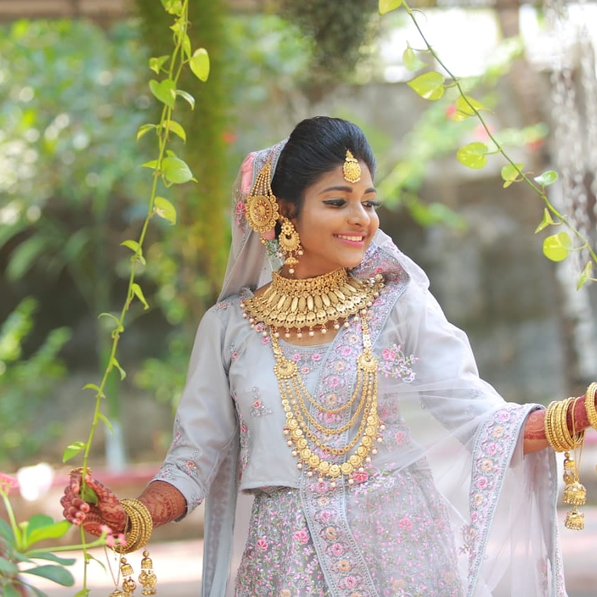 GLAMOUR LADIES BEAUTY SALON AND BOUTIQUE MANNARKKAD